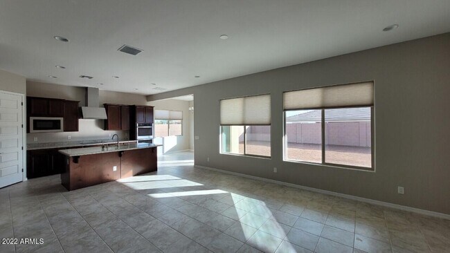 Building Photo - 8507 W Palo Verde Dr