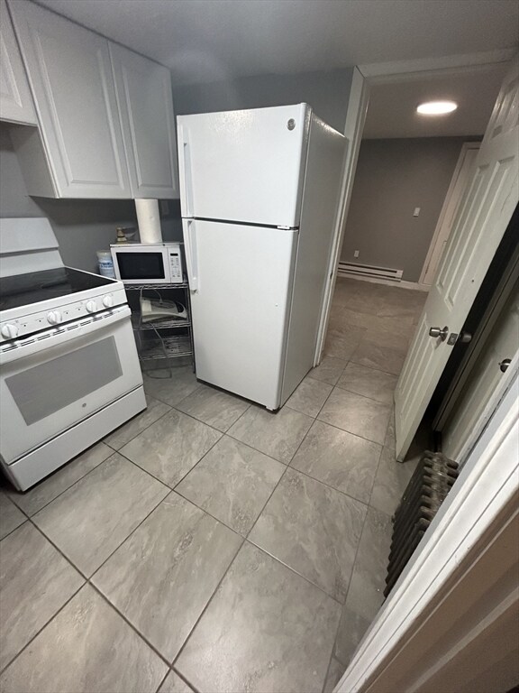 Building Photo - 18 Coolidge St