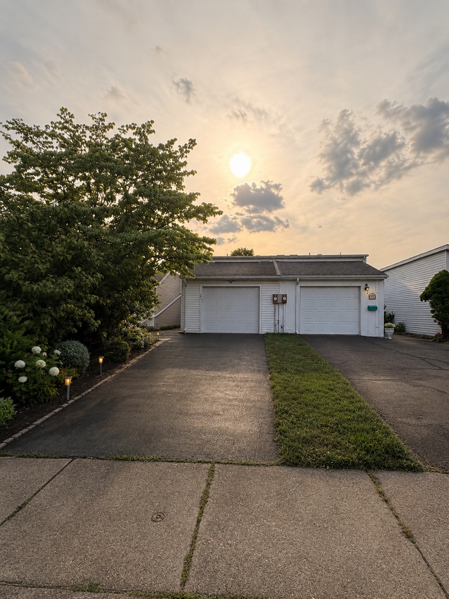 Building Photo - 85 Covington Pl