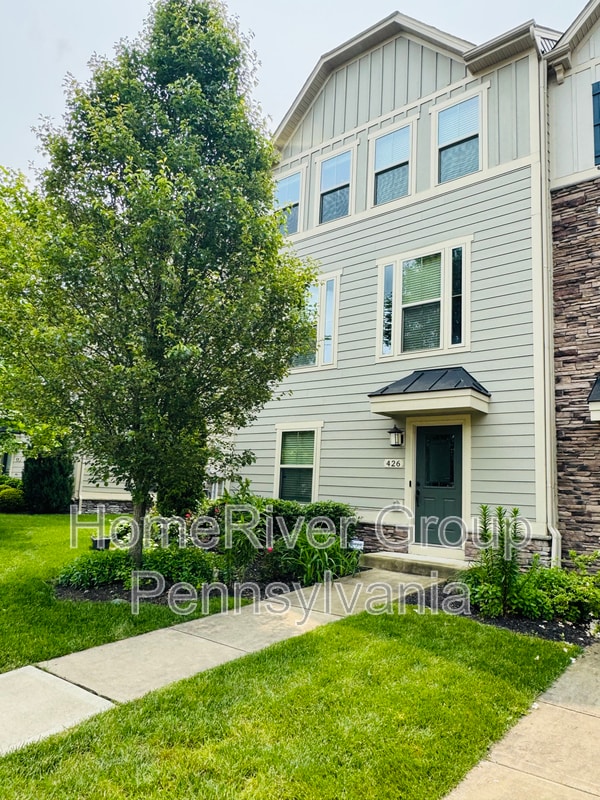 Building Photo - 426 Fairmont Dr