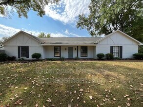 Building Photo - 1764 Chertsy Dr