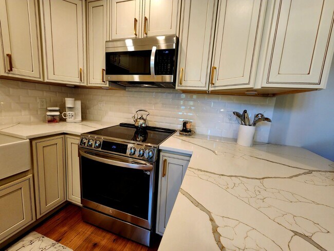 Foto del edificio - 34 Lausanne Ct