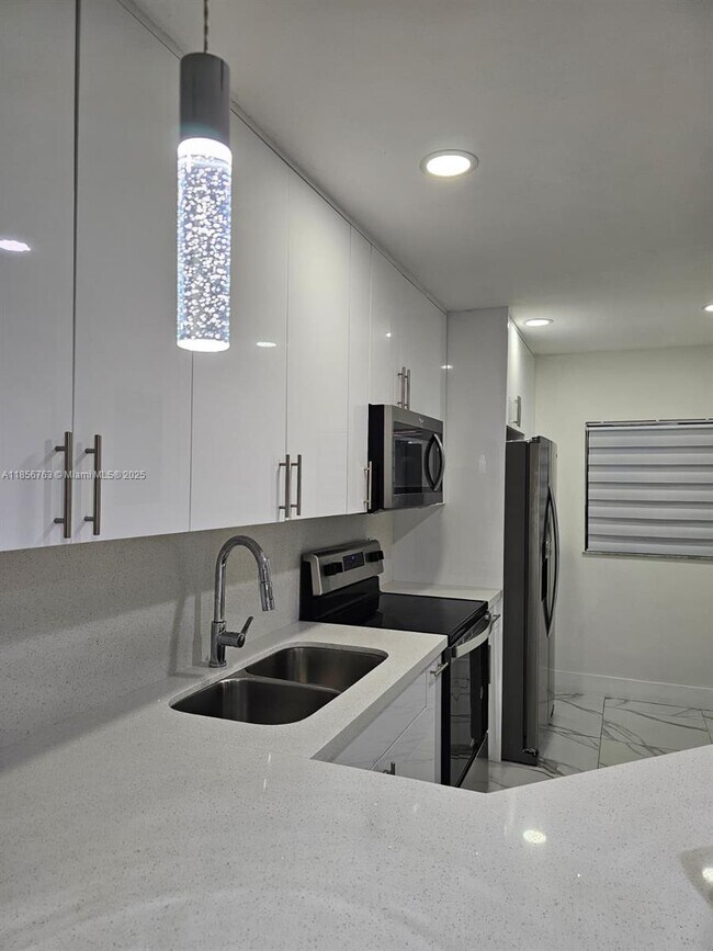 Foto del edificio - 6405 W 27th Ln