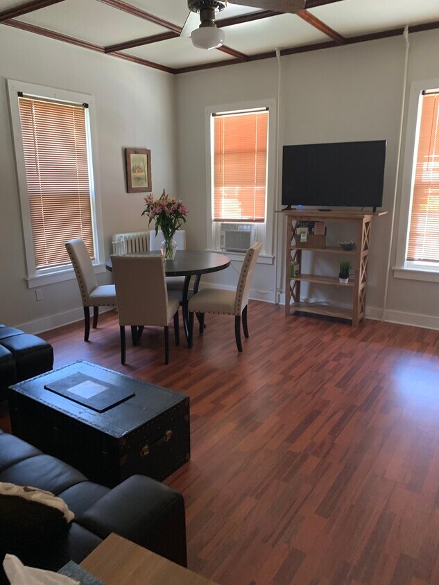 Living Room - 4 Lincoln Ave