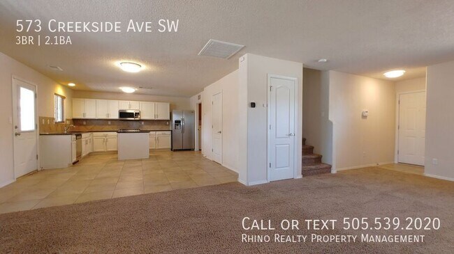 Foto del edificio - 573 Creekside Ave SW