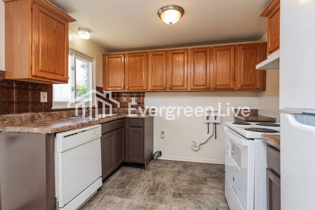 Foto del edificio - 4014 Woodcliffe Ave