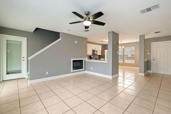 Foto del edificio - Don't Miss Out On This Spacious 3bd/2bath Home!