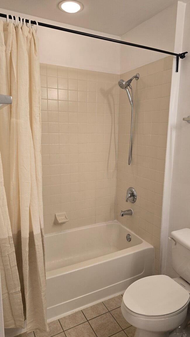 Bathroom - 125 N Euclid Ave