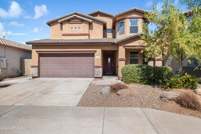 Foto del edificio - 4512 W Stoneman Dr
