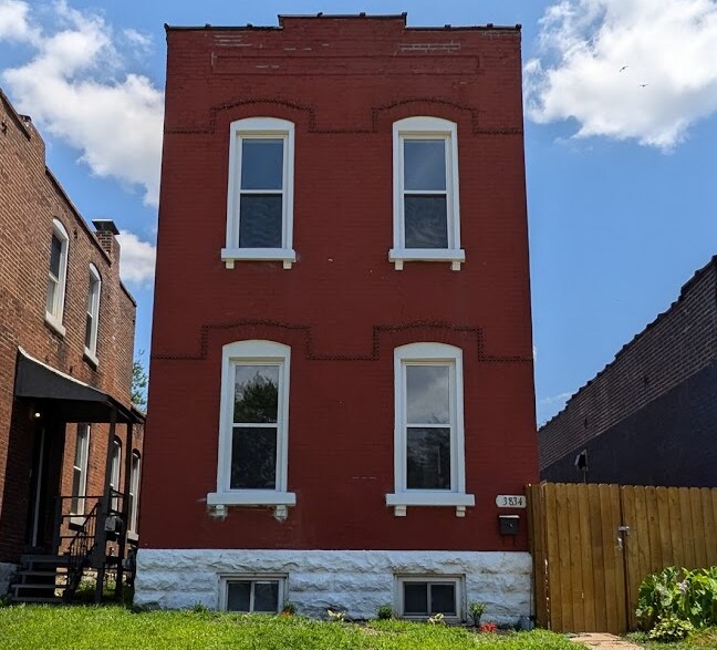 Foto principal - 3834 Wisconsin Ave