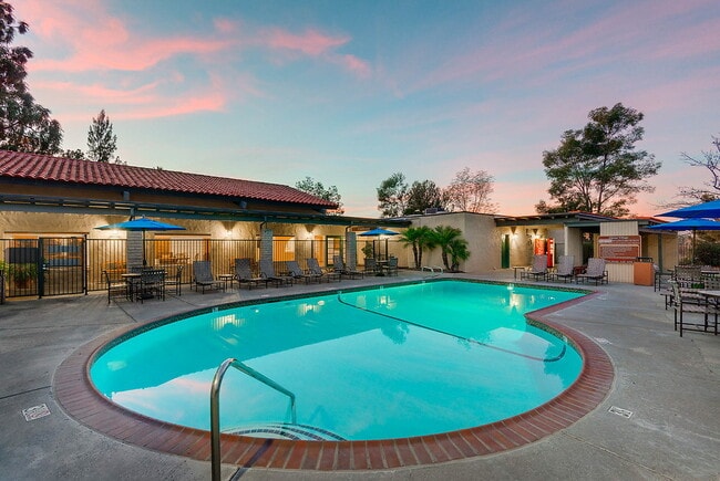 Building Photo - Alpine Village