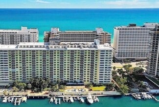 Building Photo - 5600 Collins Ave