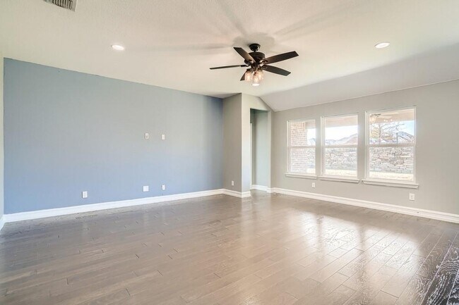 Foto del edificio - 3404 Glendale Ln