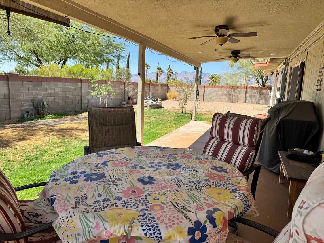 Foto principal - 3120 S Portia Ave