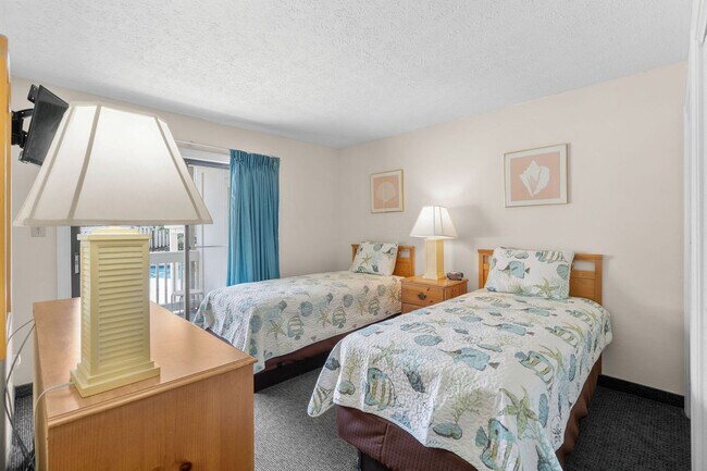 Foto del edificio - 2805B N Ocean Blvd