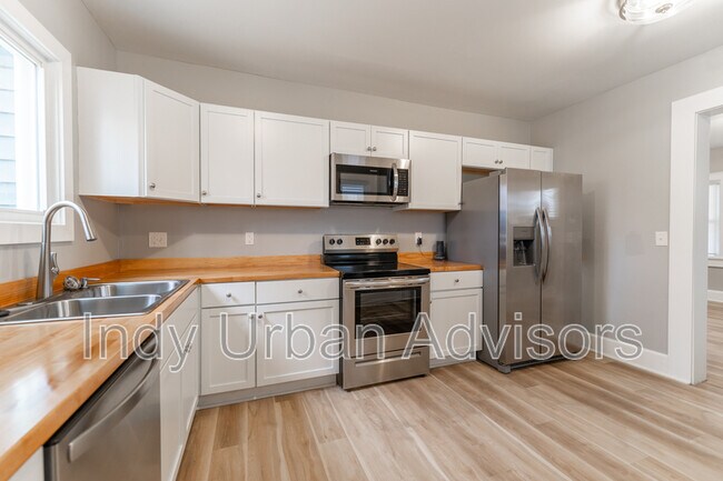 Foto del edificio - 1059 West 35th Street
