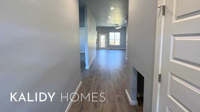 Foto del edificio - 416 Remington Ave