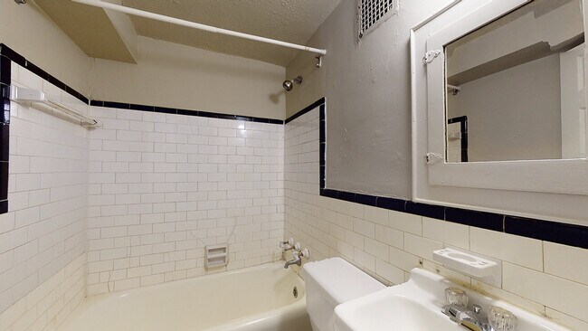 Foto del edificio - Wheelhouse Apartments