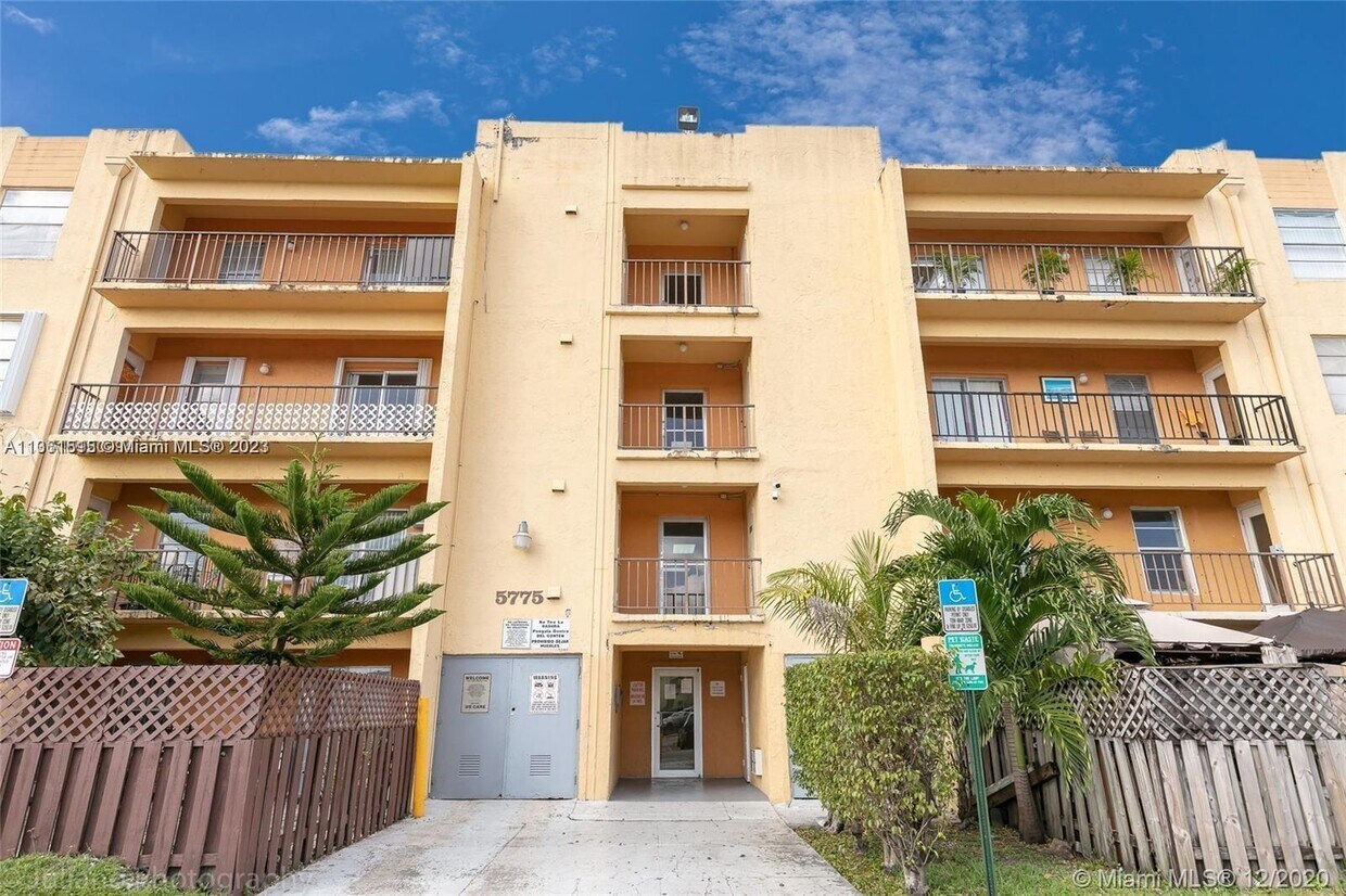 5775 W 20th Ave Unit 411, Hialeah, FL 33012 Condo for Rent in Hialeah
