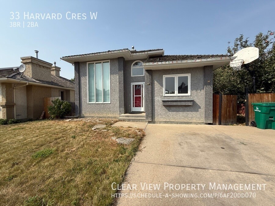 Photo principale - ?? Charming 3-Bedroom, 2-Bath Fenced Home ...
