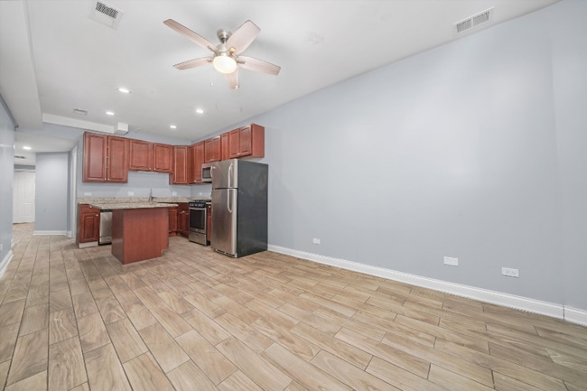 Photo - 4538 W Jackson Blvd Apartment