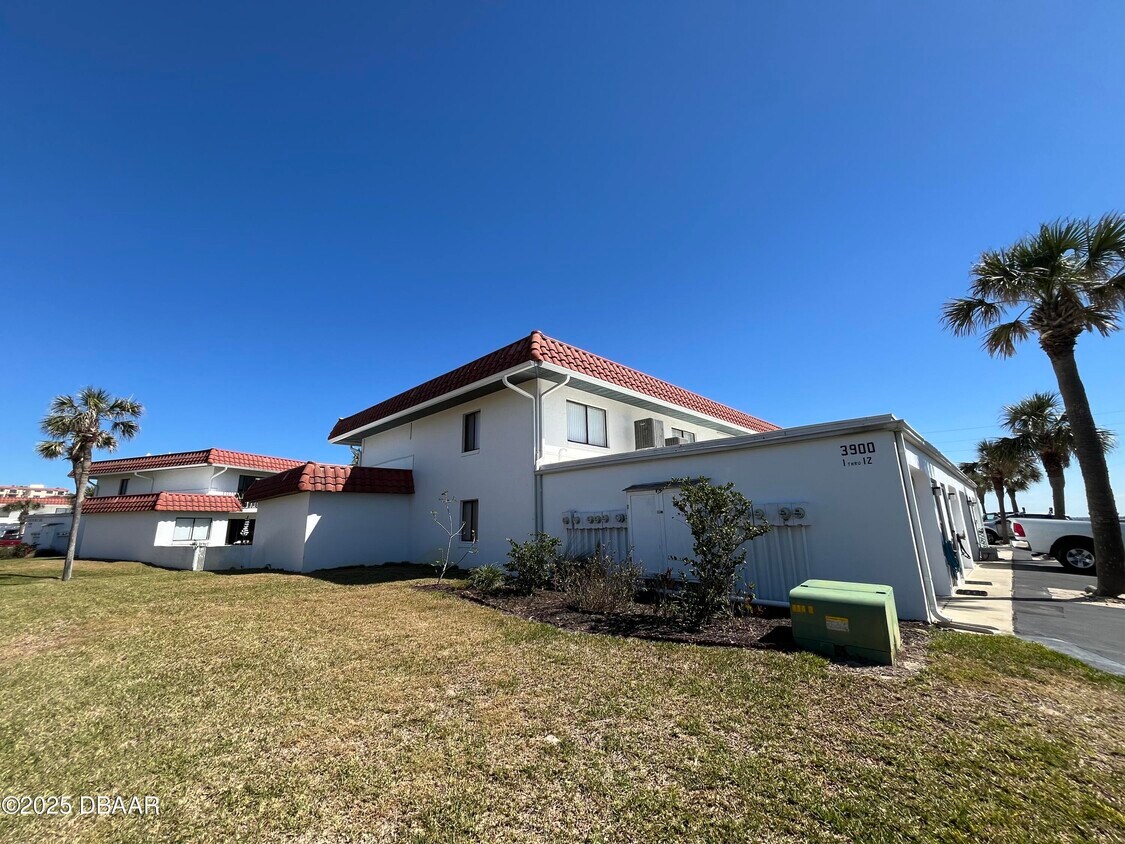 Foto principal - 3900 S Ocean Shore Blvd