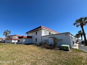 Building Photo - 3900 S Ocean Shore Blvd