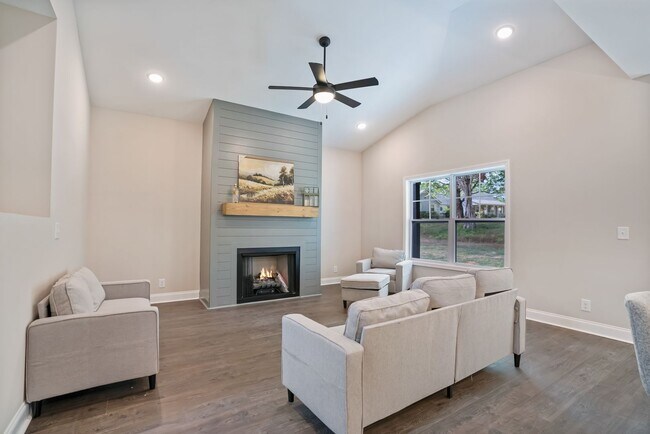 Foto del edificio - 3601 Westlake Dr