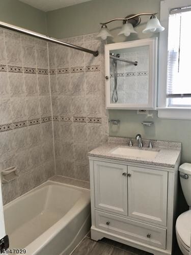 Foto del edificio - 181 Burnett Ave