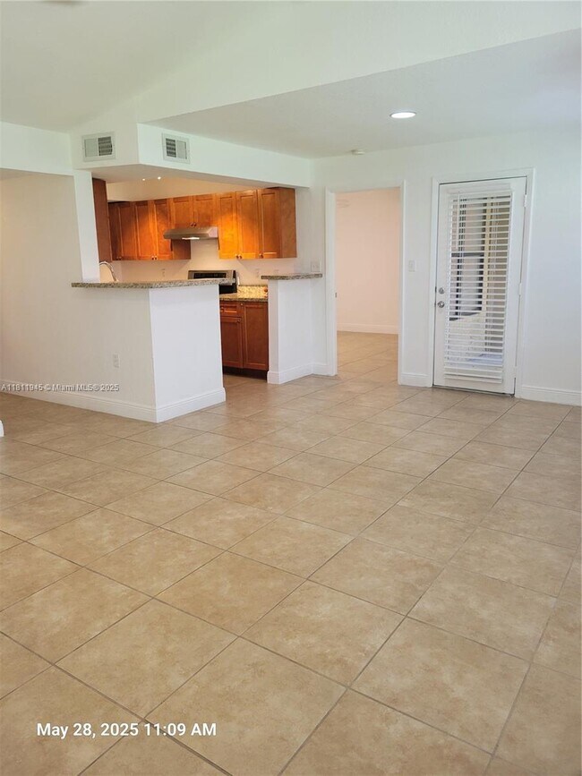 Foto del edificio - 10500 SW 155th Ct