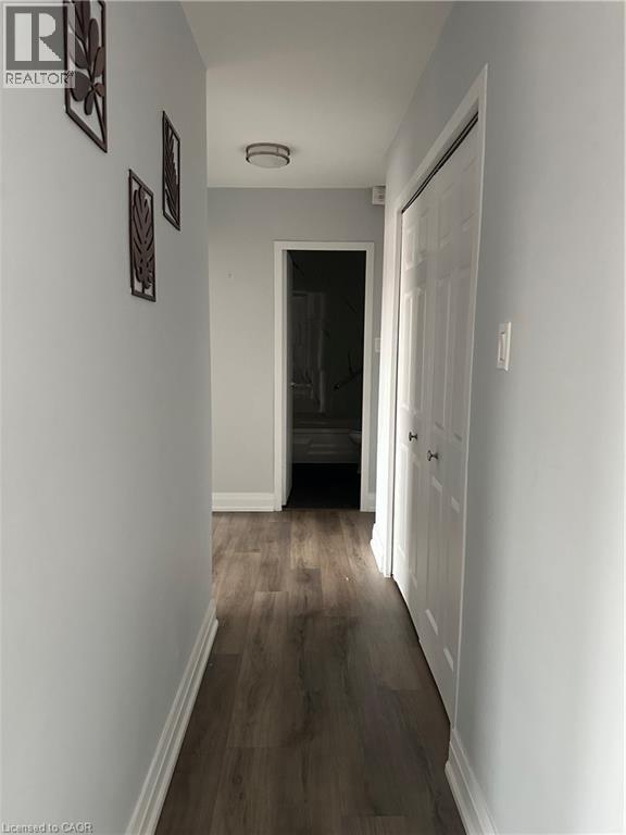 Building Photo - 579 Clare Ave