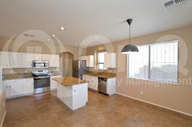 Foto del edificio - 8307 S 47th Ln