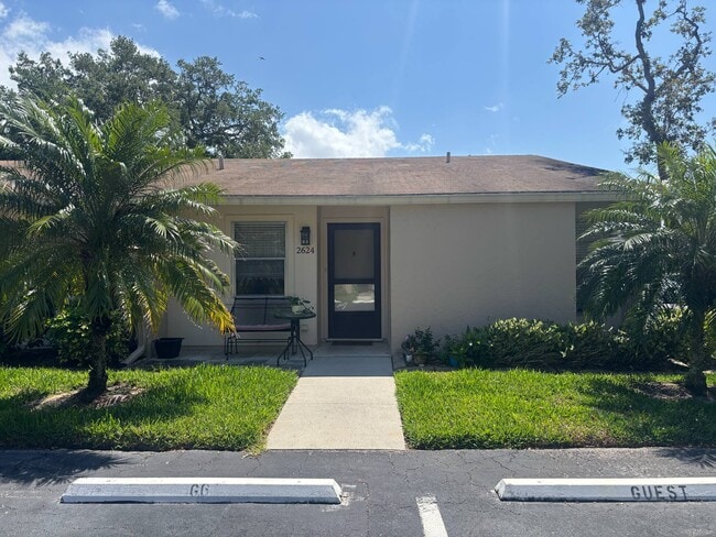 Building Photo - 2624 Woodgate Ln