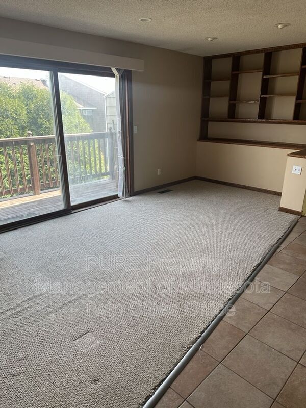 Foto del edificio - 4504 Cinnamon Ridge Trail