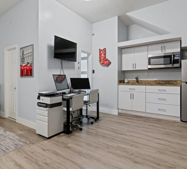 Building Photo - BONTERRA