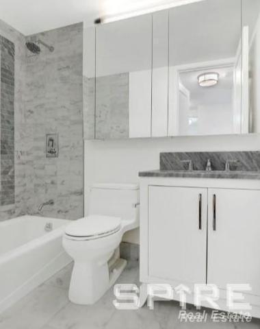 Foto del edificio - 1 bedroom in New York NY 10128