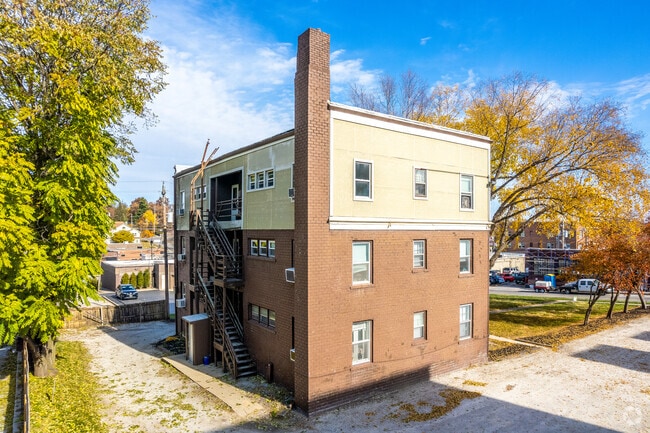 Building Photo - Sears Place