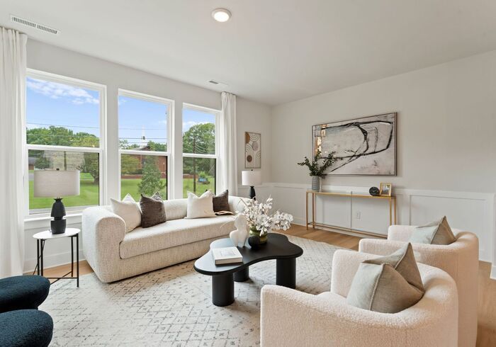 Foto principal - FREE RENT! Stunning 4 Bed | 3.5 Bath Luxur...