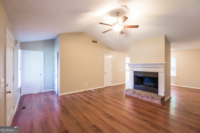Building Photo - 63 Mill Creek Dr