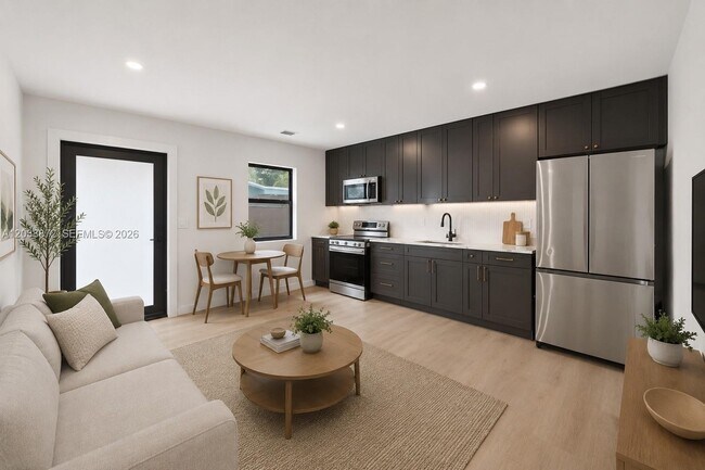 Foto del edificio - 1861 NW 27th St