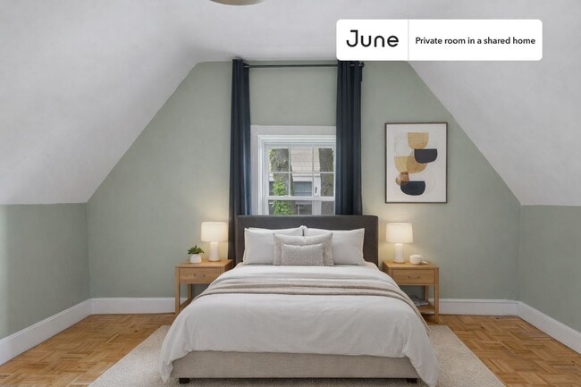 Building Photo - Room in Shared 7 bed/2.5 bath home