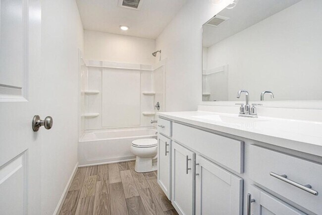 Foto del edificio - Four Bedroom House in Texas Township