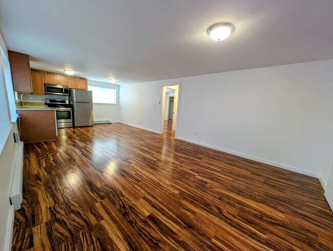 Foto del edificio - Spacious Rambler Townhome with Bonus room