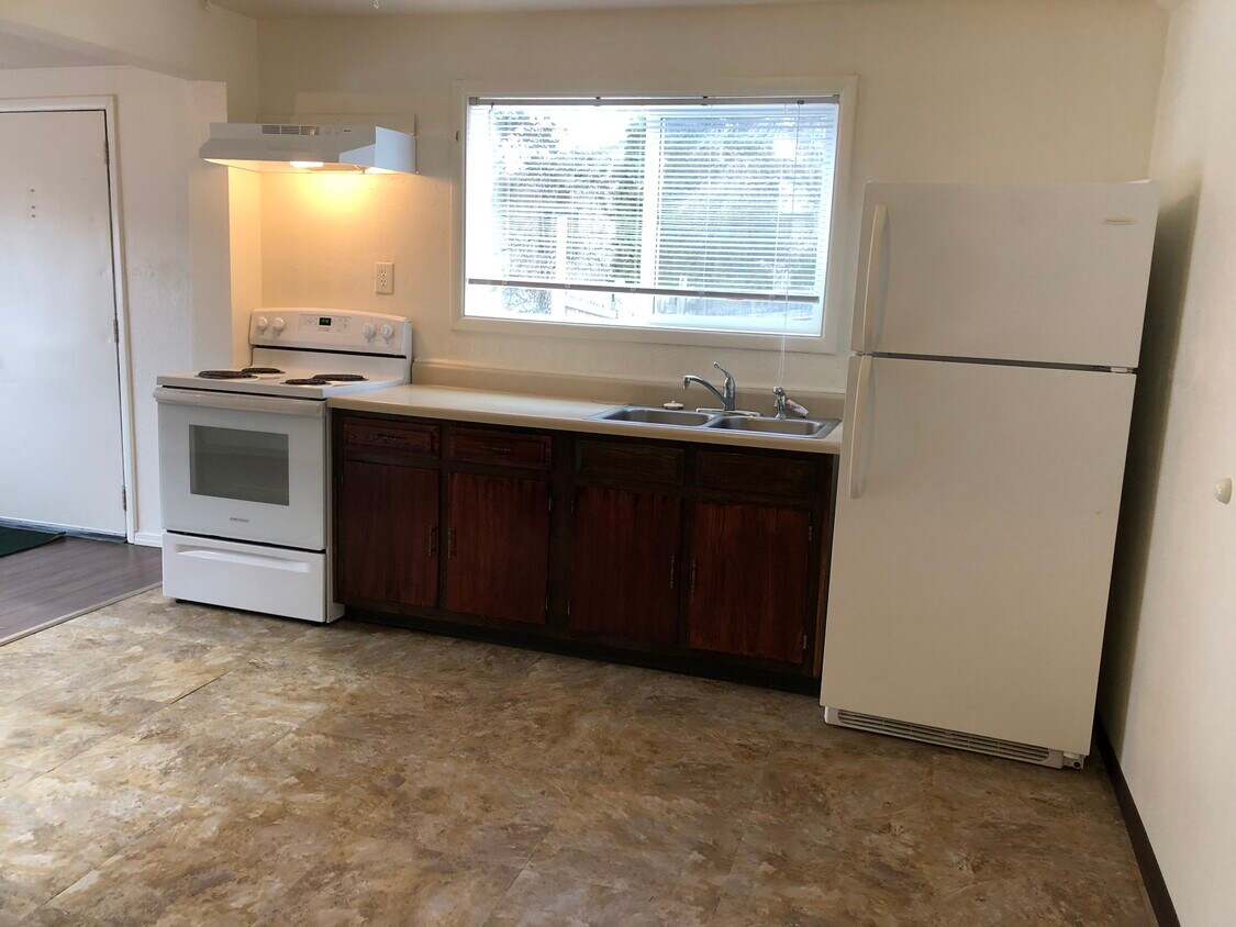 1222 E E St, Moscow, ID 83843 House Rental in Moscow, ID