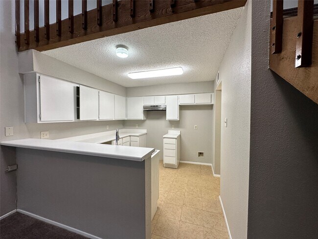 Foto del edificio - 3119 Windchase Blvd
