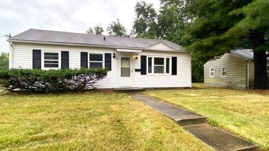 Building Photo - 1008 W Purtscher Dr