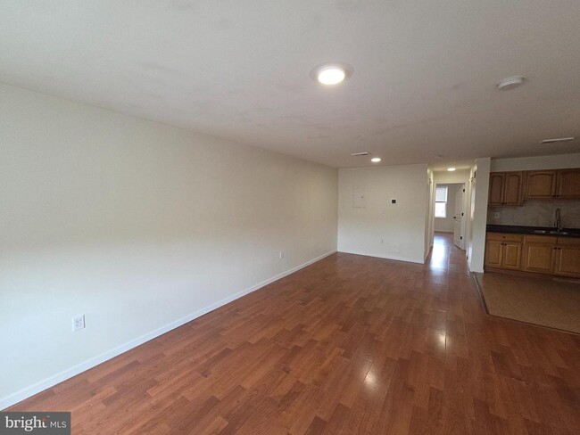 Building Photo - 1009 Red Lion Rd