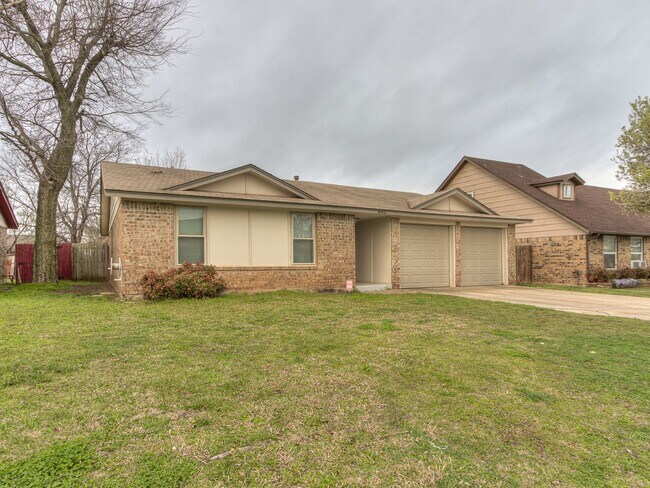 Foto del edificio - Super clean and updated!