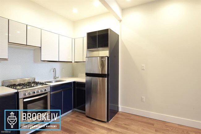 Building Photo - 3 br, 1 bath Apartment - 751 Dekalb Ave 3R