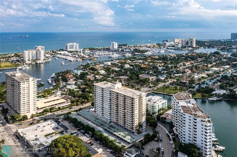 Foto principal - 340 Sunset Dr
